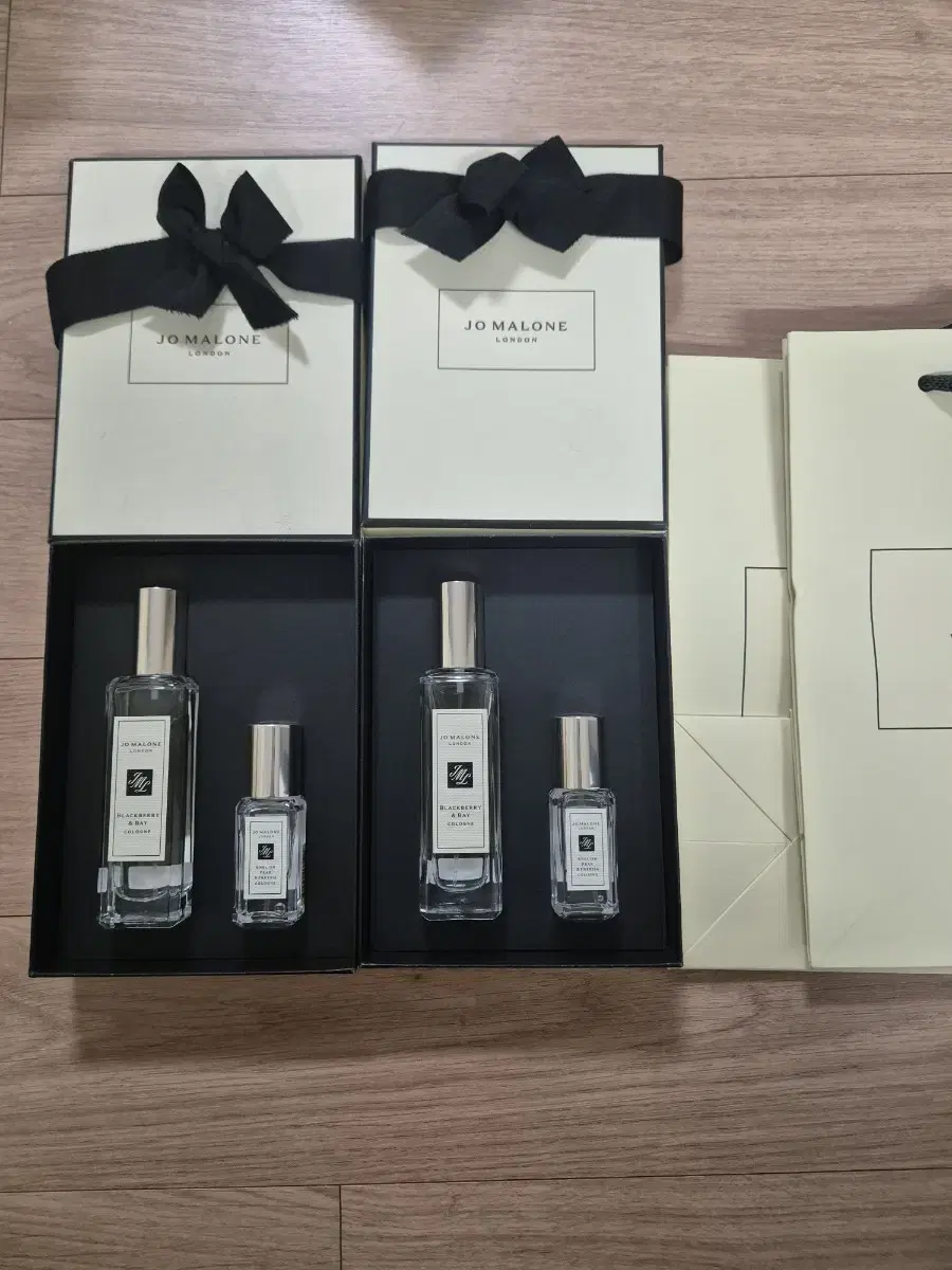 조말론 블랙베리앤 베이30ml+잉글리쉬 페어앤 프리지아9ml 세트 팝니다